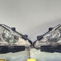 2006 to 2012 Lexus IS- Xenon HID Headlights.