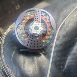 Never Used Lamson Velocity V2 Fly Reel