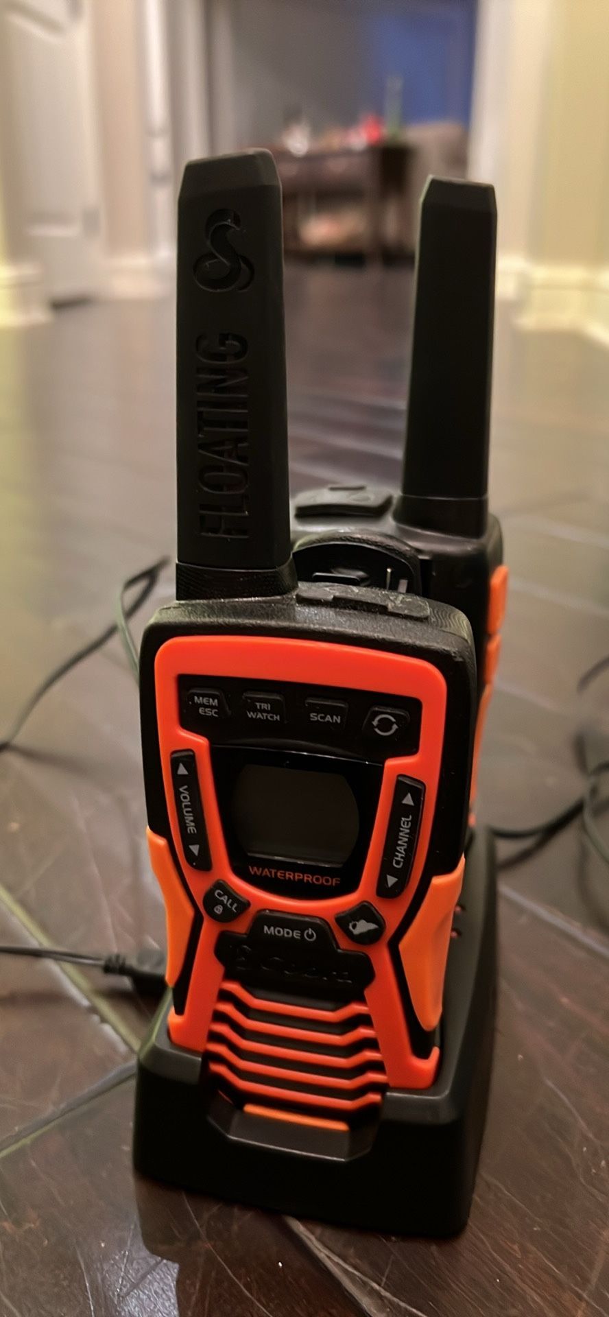 Cobra 37-Mile Rugged and Floating Two-Way Radio (2-pack)