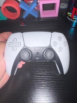 PS5 controller
