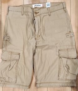 Levi's Workwear Cargo shorts, beige, size 34