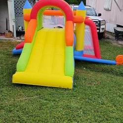 Bounce House 