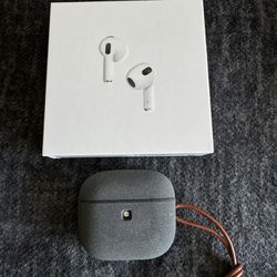 Genuine Apple AirPods 3 (3rd Generation)