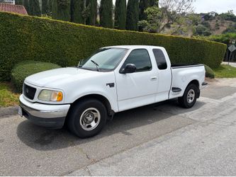 2003 Ford F-150 XLT Flare side Triton V8