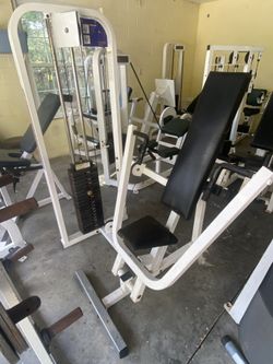 Paramount Chest Press 