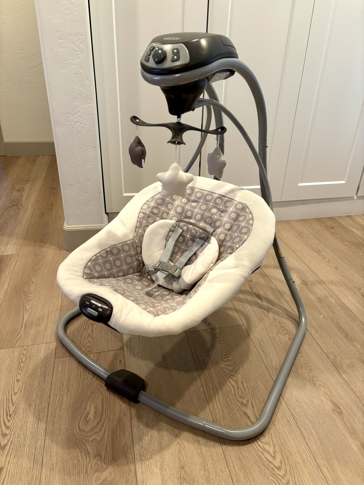 Graco Simple Sway Baby Swing