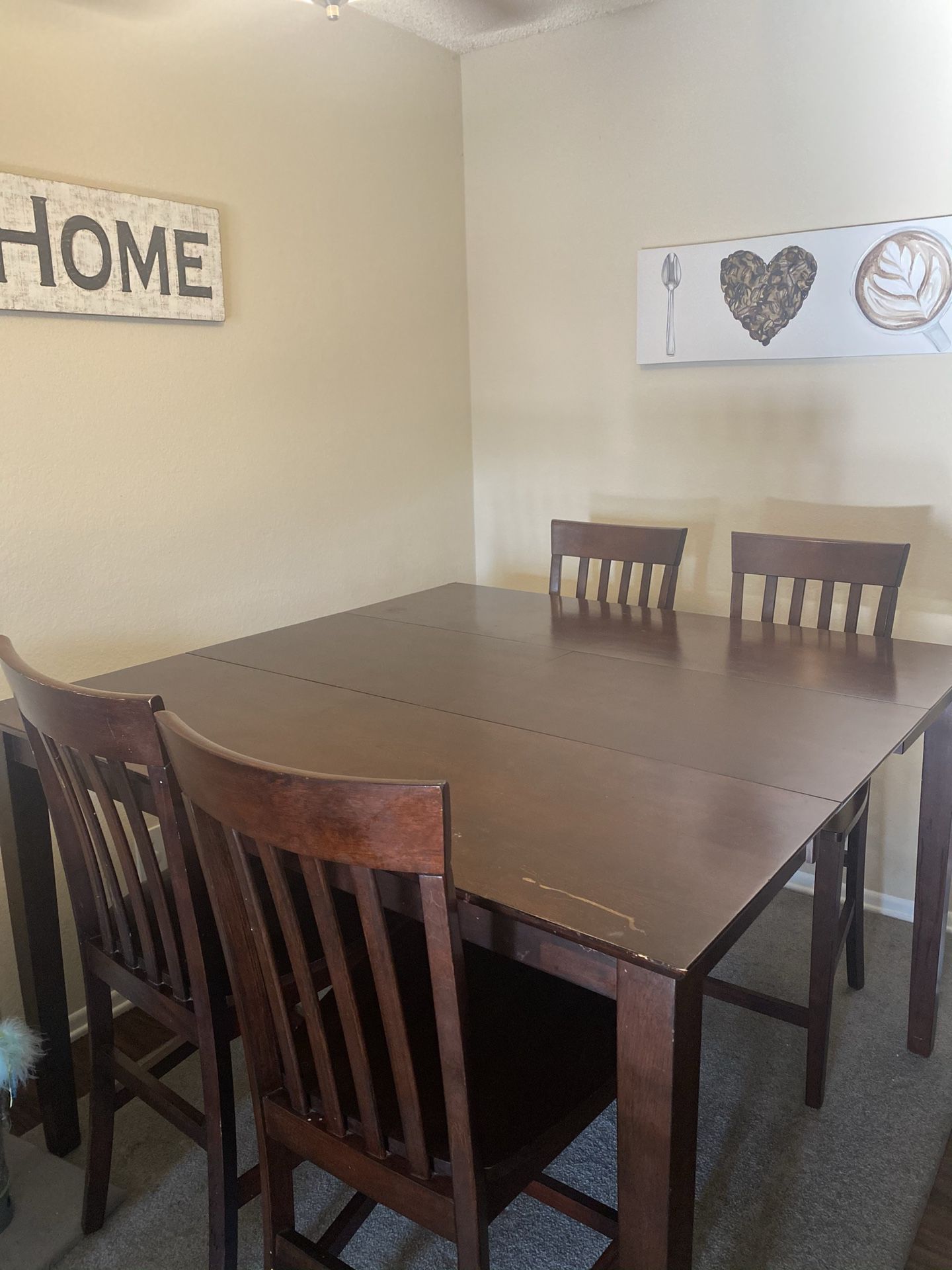 Expandable Dining Table W/ Chairs