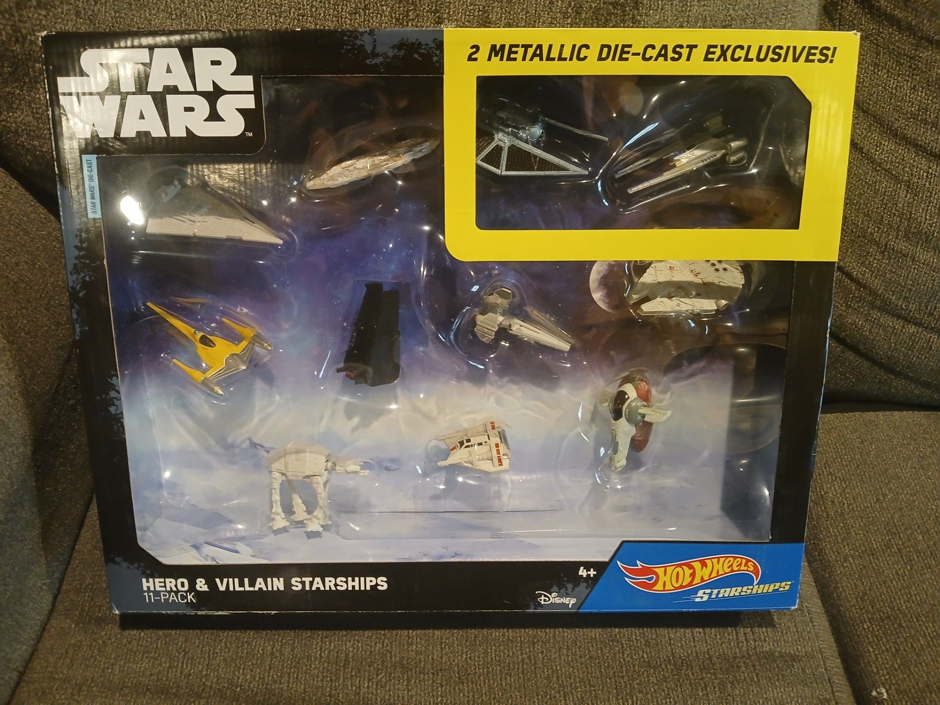 Star Wars Hot Wheels Starships Heroes & Villain Starships - Set of 11 Die-Cast