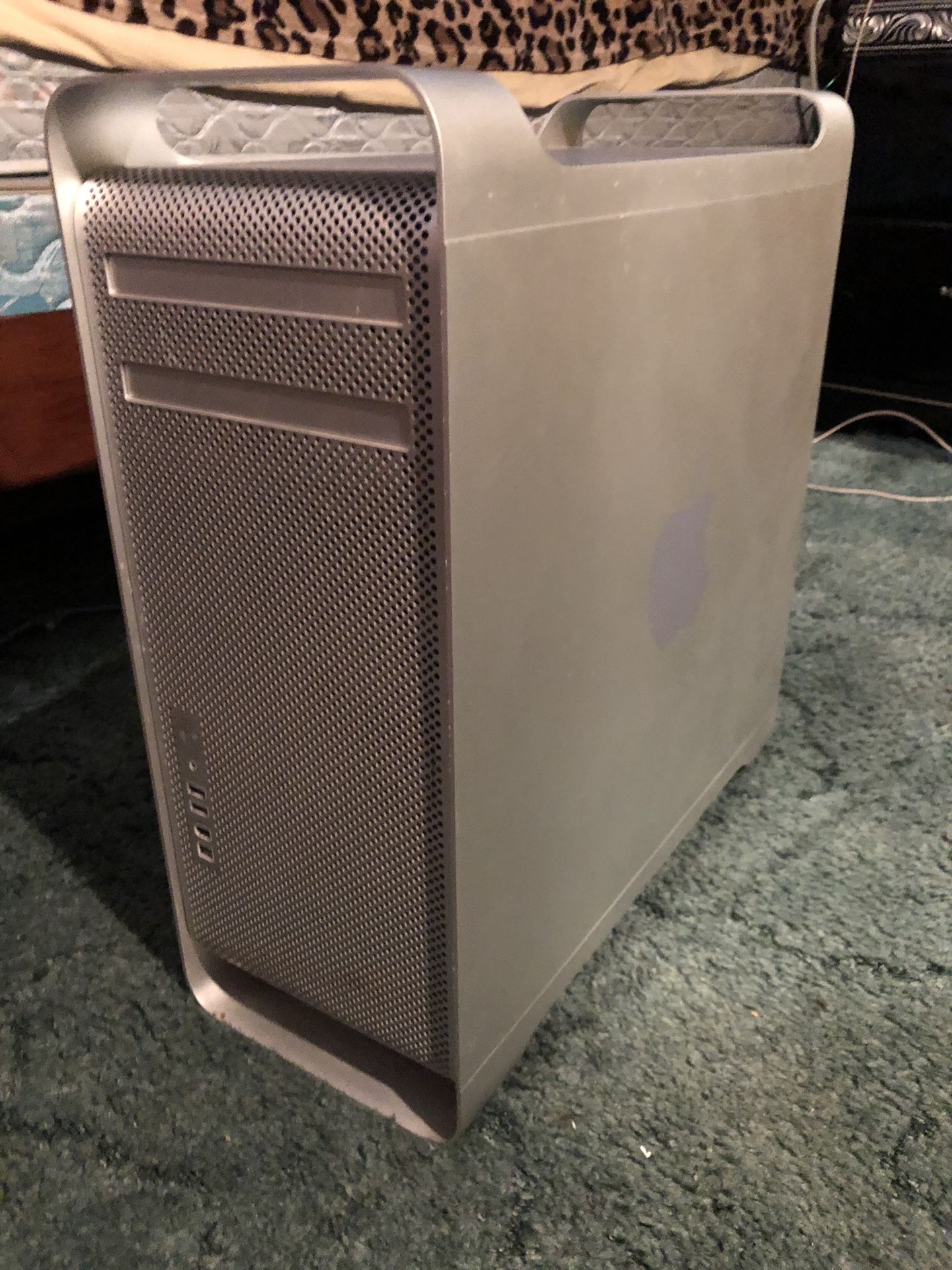 Mac Pro OS X / Version 10.7.5