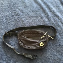 Vuori Hip Pack