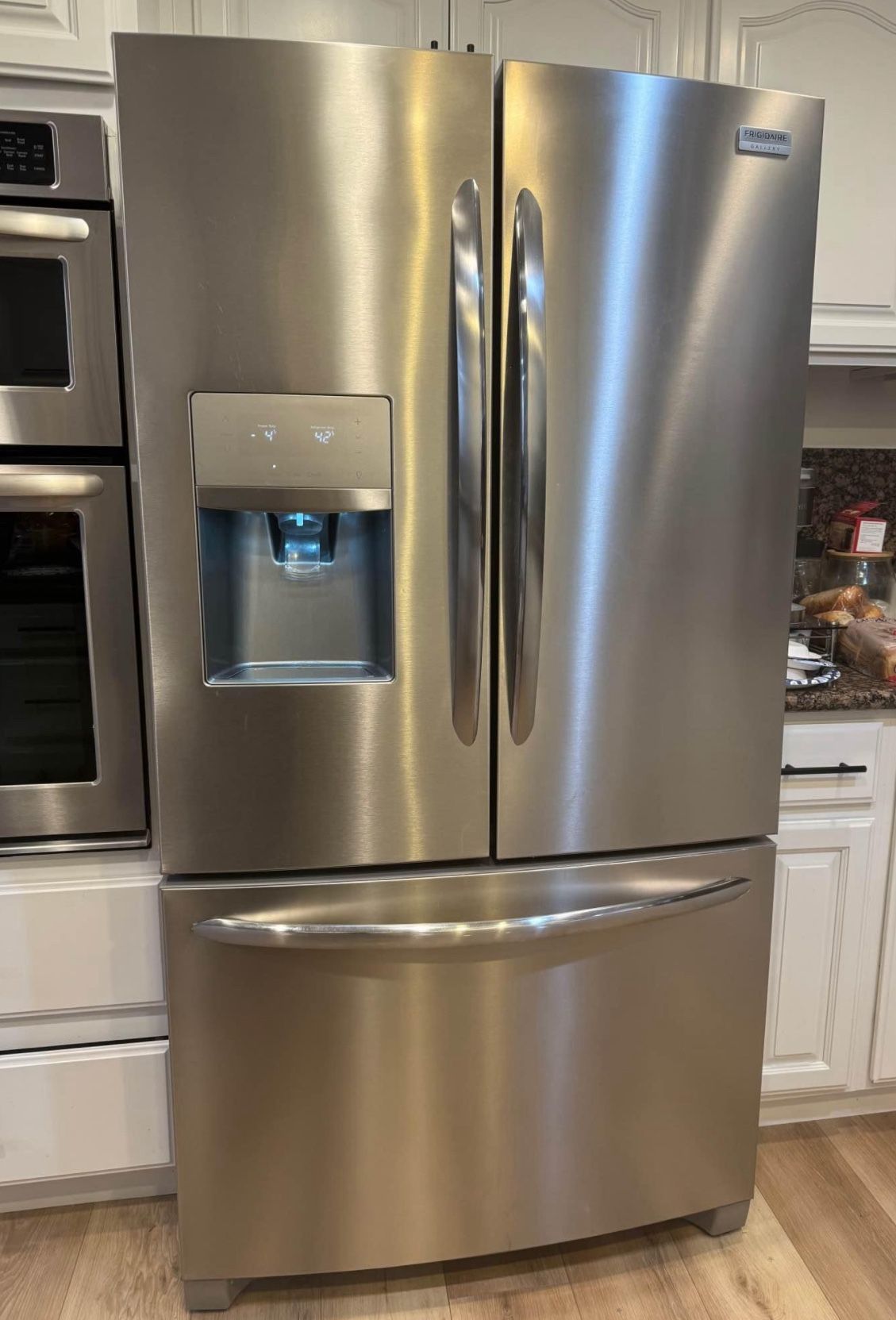 Refrigerator