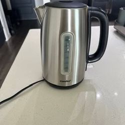 COMFEE' 1.7Ld Electric Kettle – Fast 1500W Boil, LED Light, Auto Shut-Off – $18