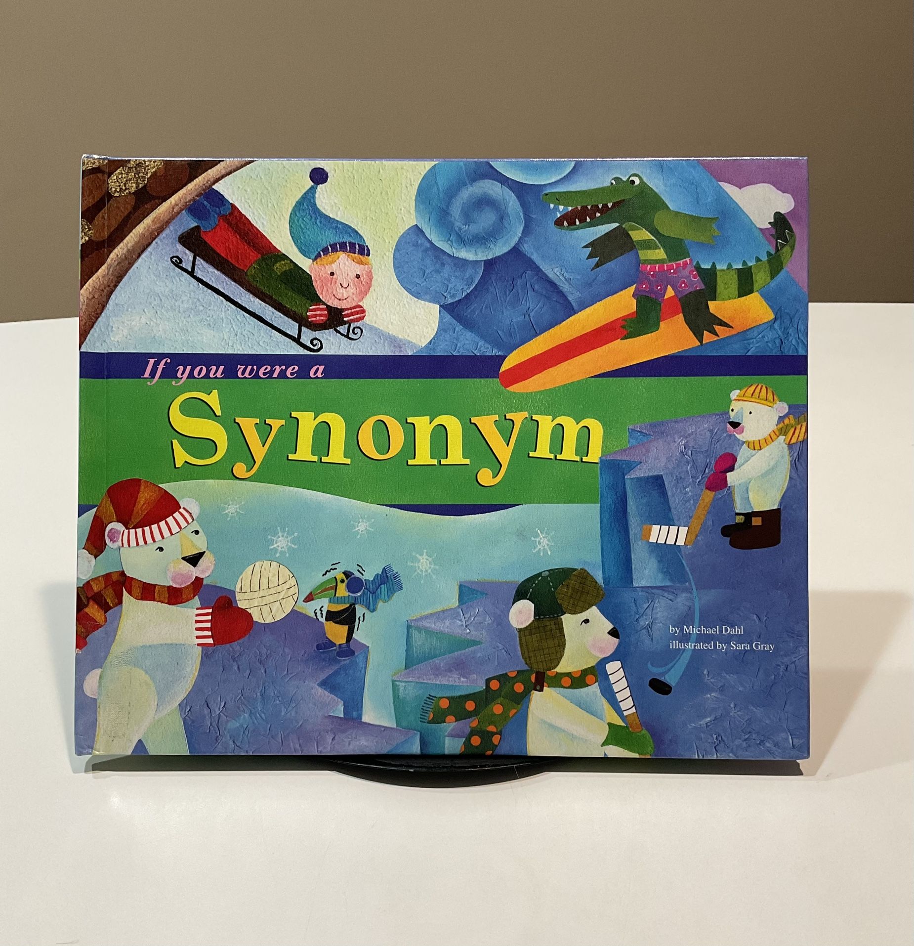 Hard Cover Big Book of Synonyms, 24 Pages