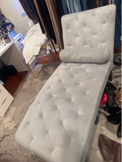 Grey Chaise Lounge Chair