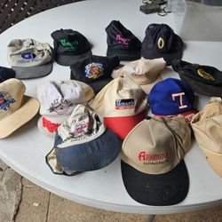 Vintage caps $5.00 each/ cada una. Arlington 