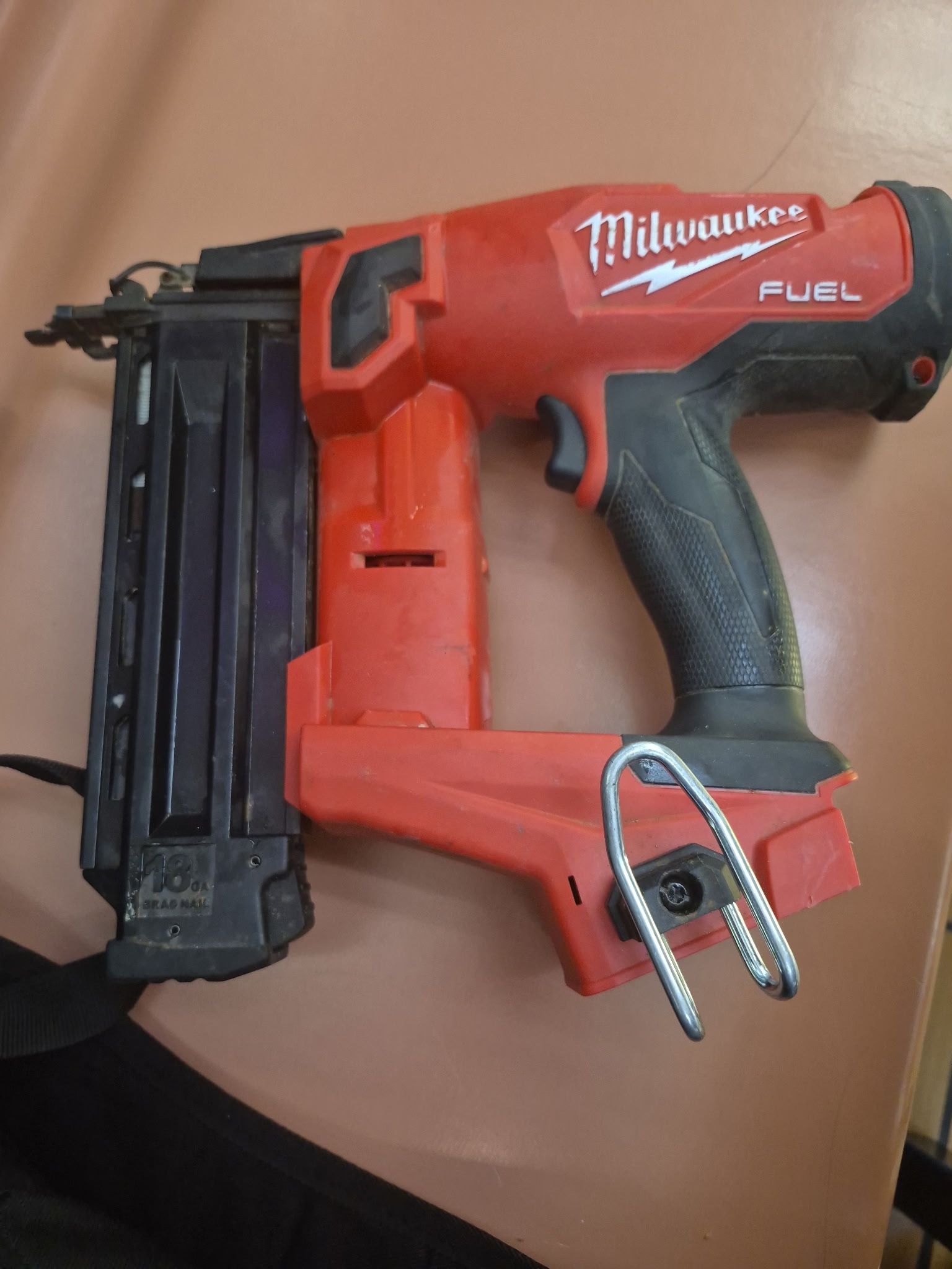 Milwaukee Fuel 18g Brad Nailer