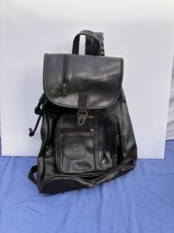 House of Color Black Faux Leather Backpack – 90s Y2K Fashion Bag