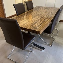 Luxury Diner Set For 6.