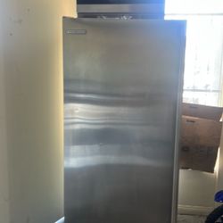 ELECTROLUX UPRIGHT FREEZER WITH ICE MAKER 