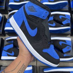 Jordan 1 Royal Suede Size : 10,10.5,13,14