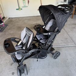 Dual-stroller Baby Trend Sit To Stand 
