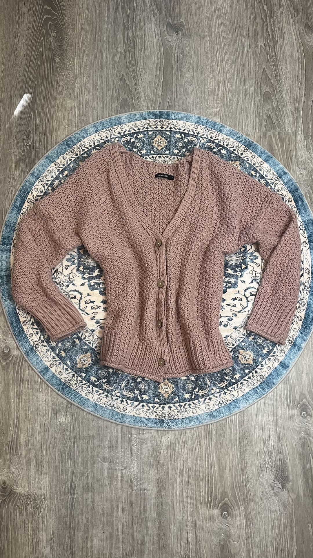 Luxveer Women’s Small Oversized Medium Pink Knit Button Down Cardigan Sweater Cottage Core Coquette
