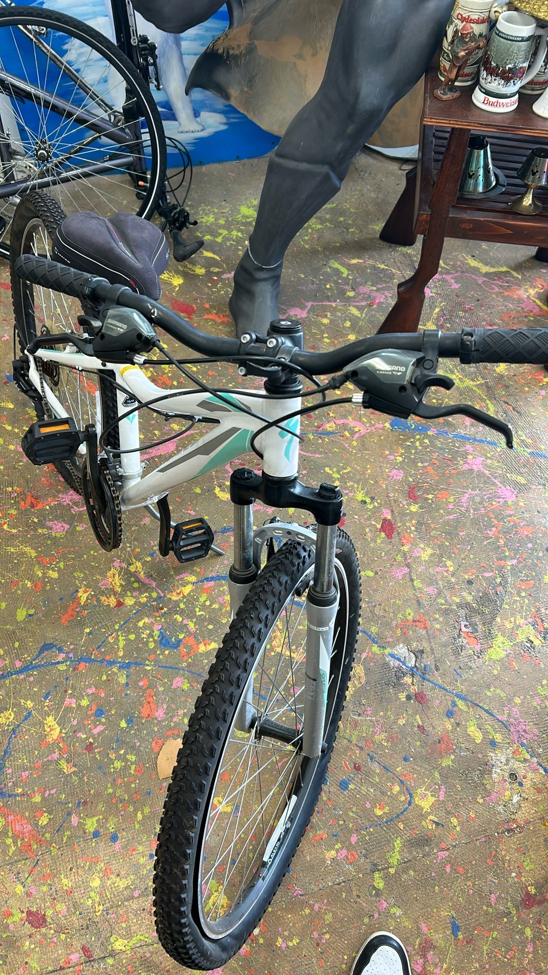 Specialized Myka Sr Suntour