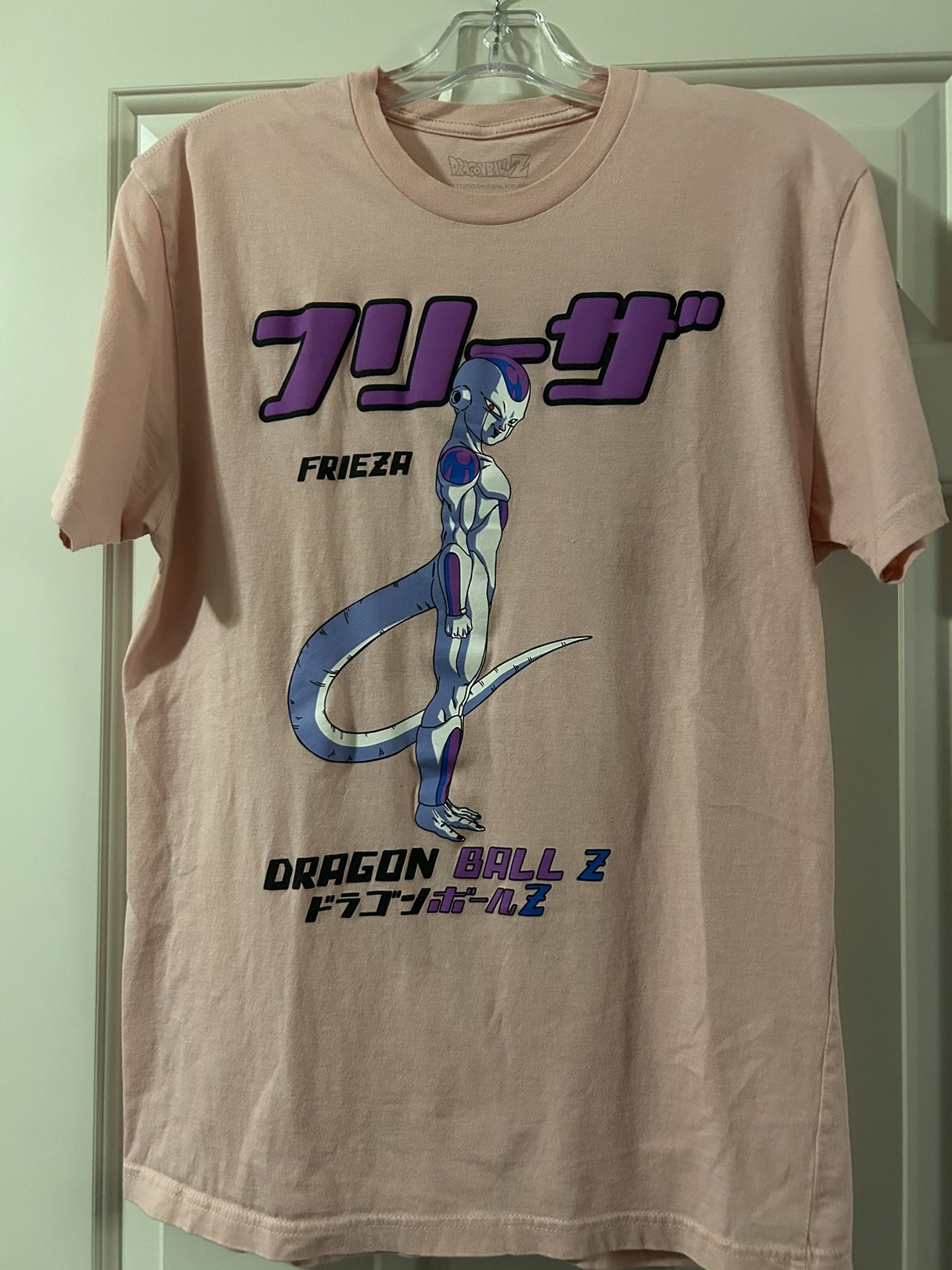 Frieza Dragonball Z tshirt - size M