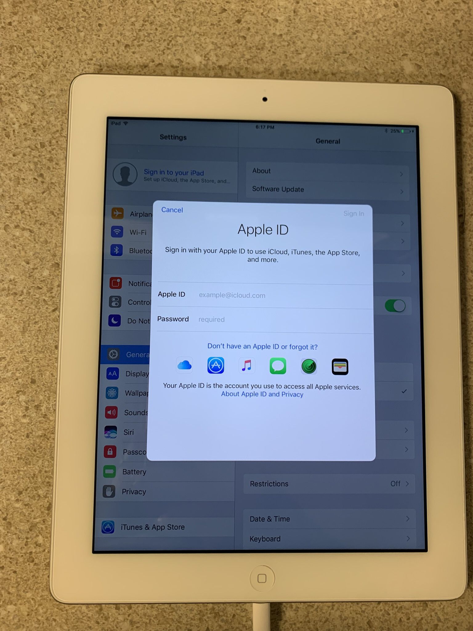 İPad 4th Gen 9.5” Unlocked