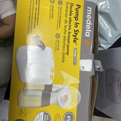 Breastfeeding Device- Medela