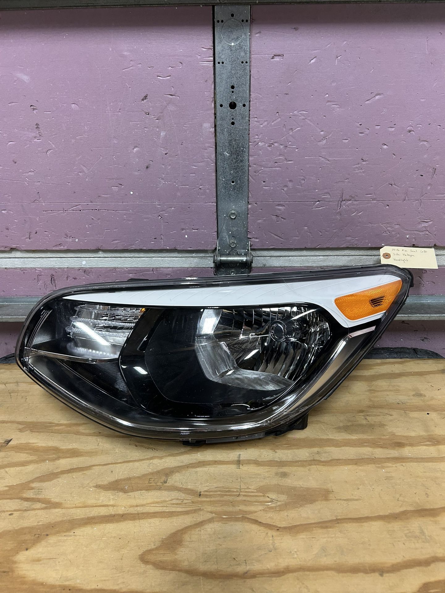 2014-2016 KIA Soul Front Left Side Halogen Headlight OEM