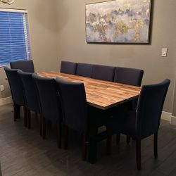Beautiful Dining Set With 10 Seat