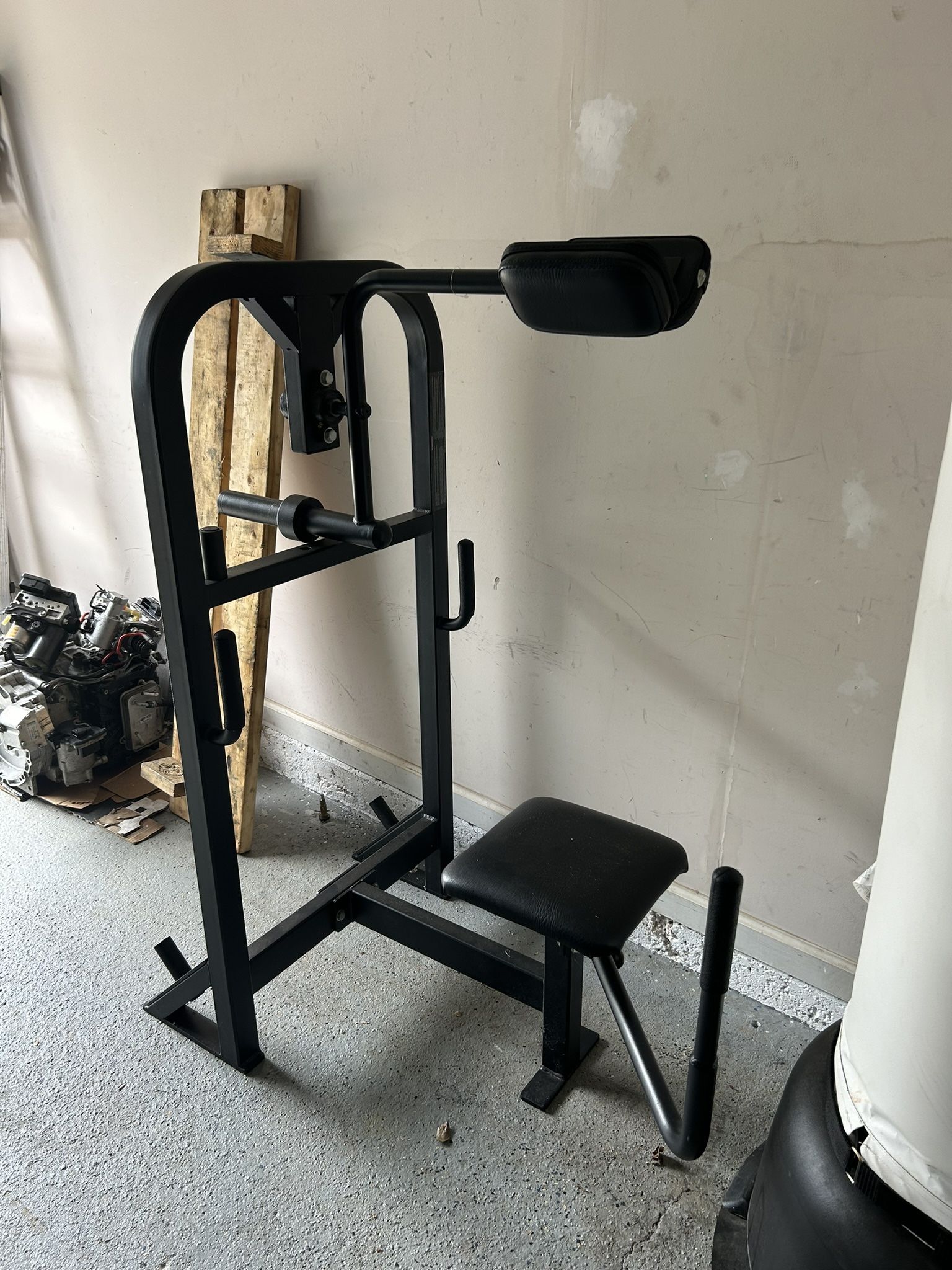 Neck Workout Machine