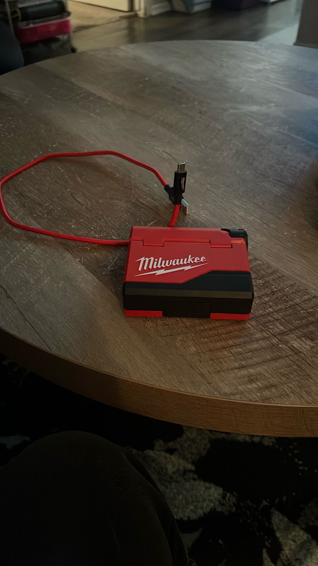 MILWAUKEE EAR BUDS