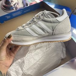 adidas SL 72 RS