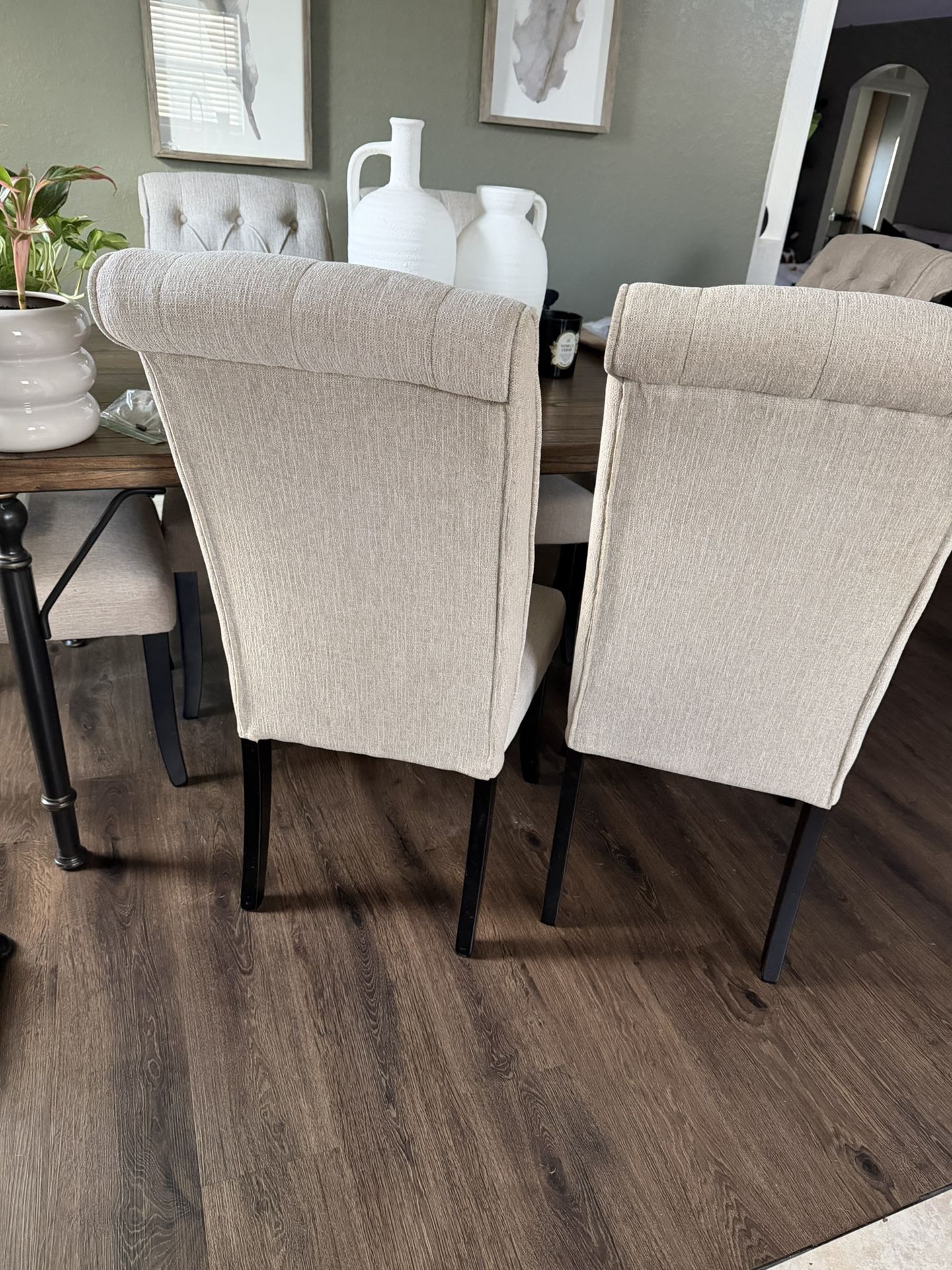 Ashley’s Future Dinning Chairs Set Of 6