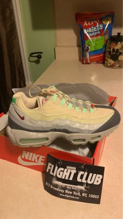 Hundred year anniversary Airmax Nike size 11 eight 400 rare sneaker