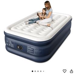 Air Mattress Size Full 18” New $45