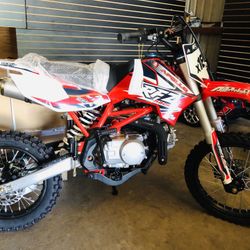 Apollo dirt bike 125cc