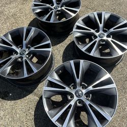 18’ Toyota Rims 