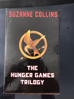 The hunger games trilogy book set like new