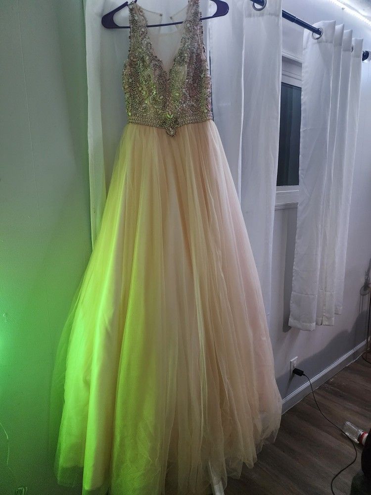 Sweet 16 Dress Or Quinceañera