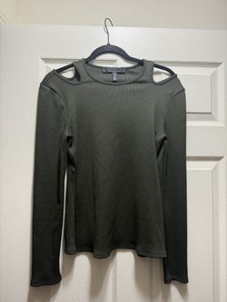 White House Black Market Cut Rib Top/ Blouse(Medium)