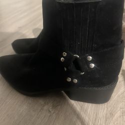 New Black & Silver Studded Booties Size 7.5