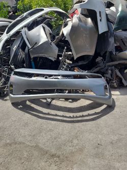 2022/2023/2024
Chevy Camaro LT LS Front Bumper Cover