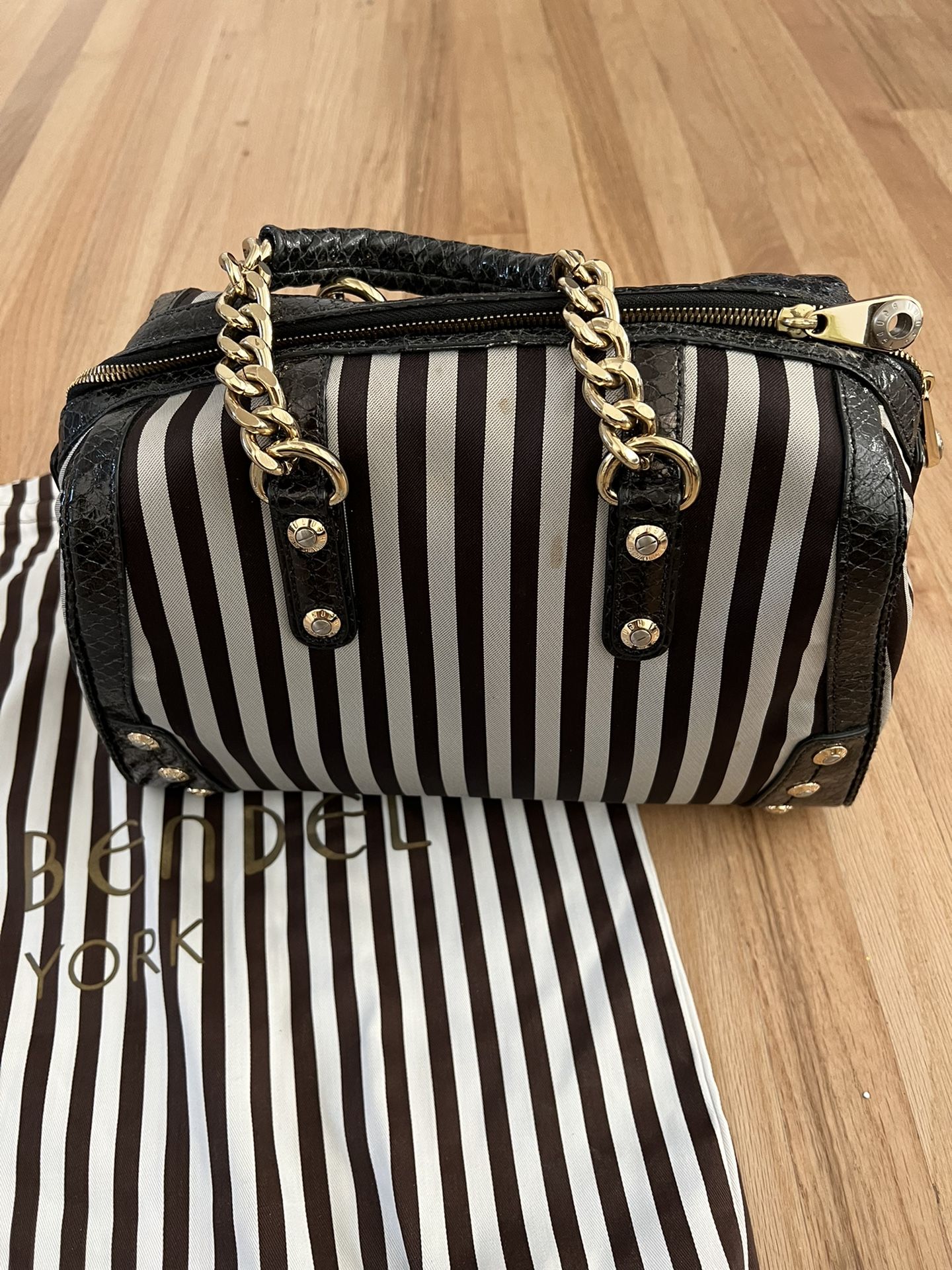 Henri Bendel Purse Bags