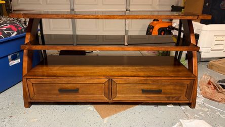 Three Tiered TV Stand With Glass Shelving (Solid Wood)
