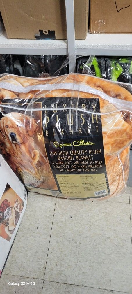 Queen Size Plush Blanket 79x94 Super Soft 1 Pc  