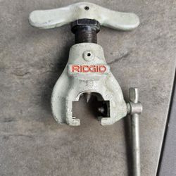 Rigid Pipe Flaring Tool