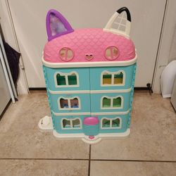 Gabby's Dollhouse